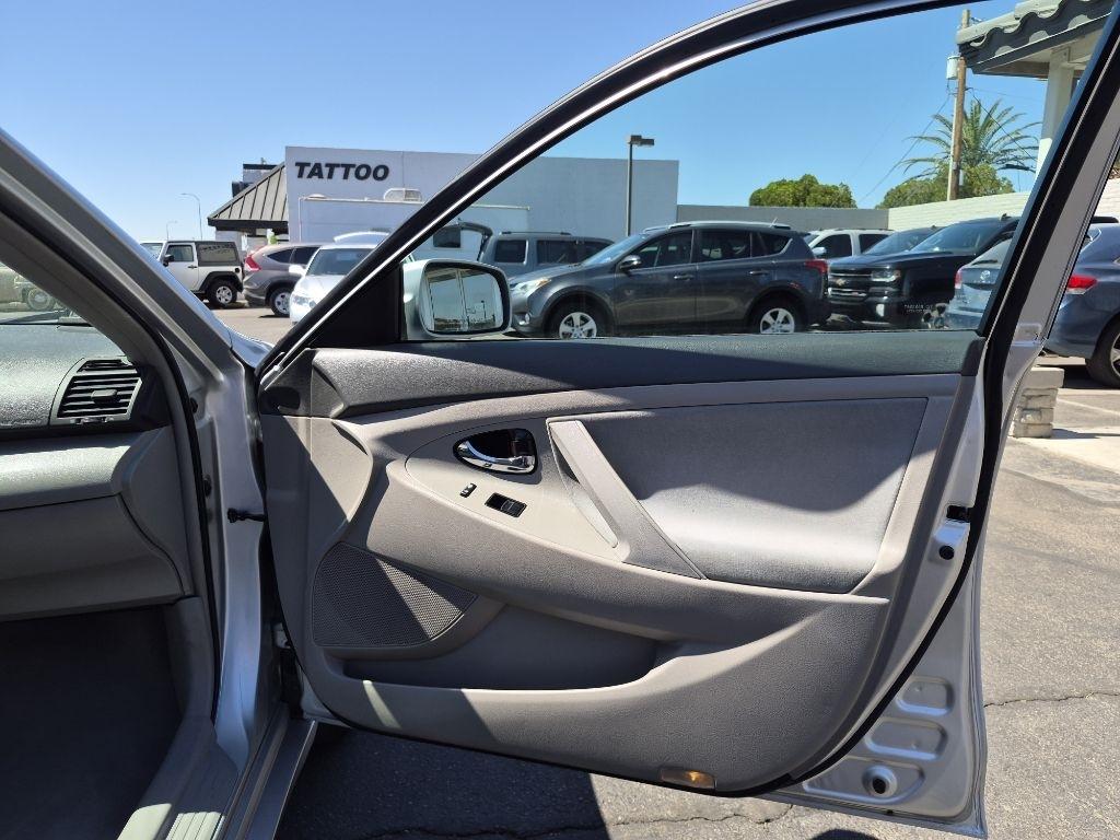 Toyota Camry  2009