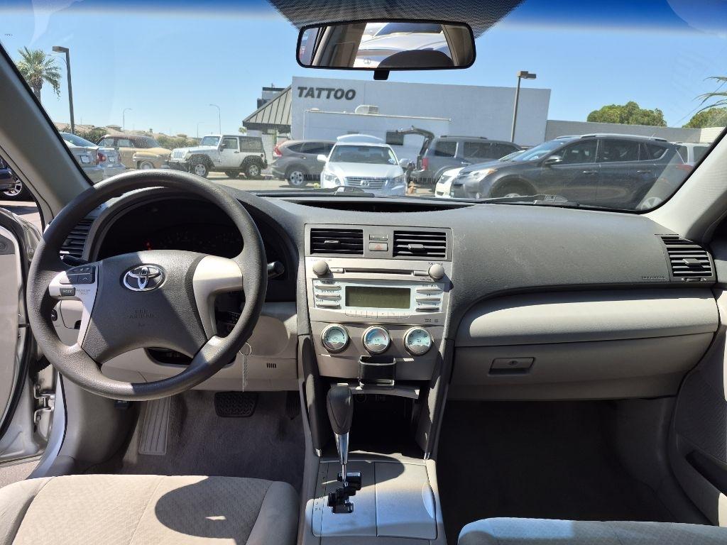 Toyota Camry  2009