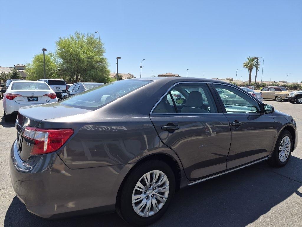 Toyota Camry  2013