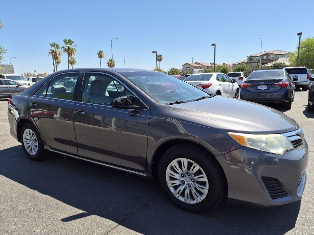 Toyota Camry  2013