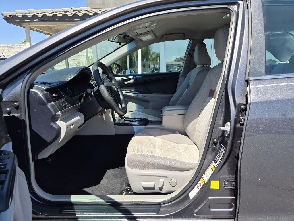Toyota Camry  2013