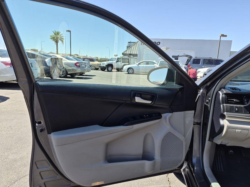 Toyota Camry  2013