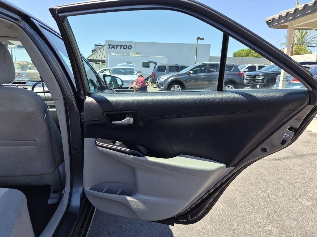 Toyota Camry  2013