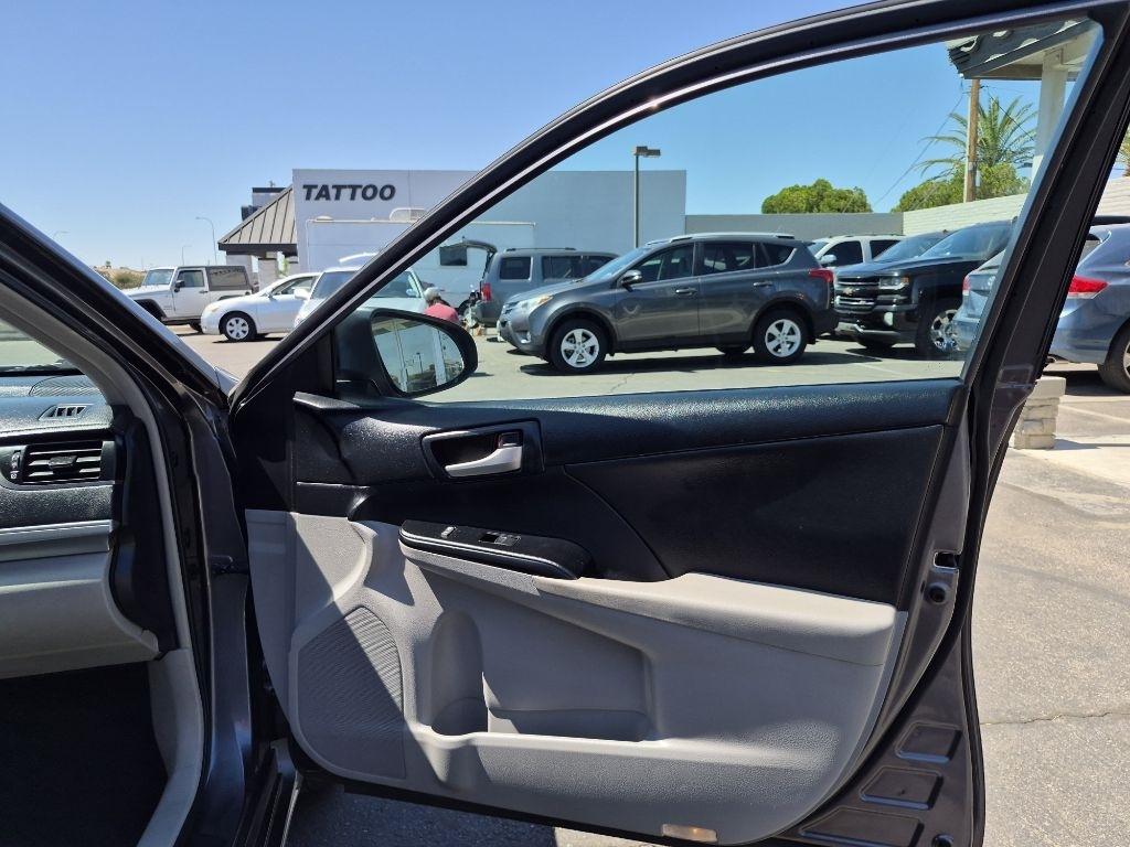 Toyota Camry  2013