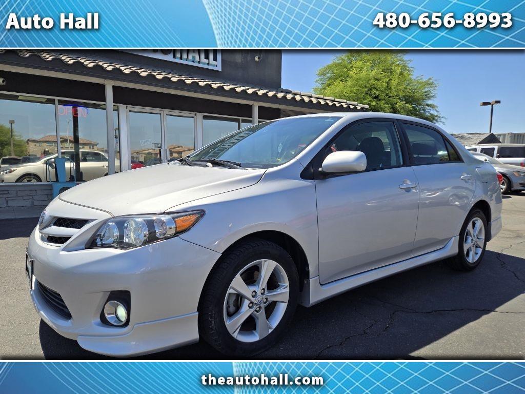 Toyota Corolla  2011