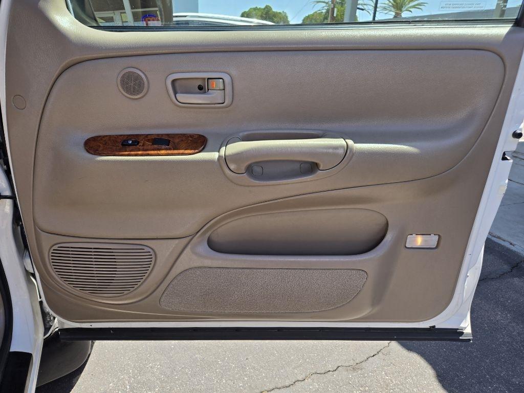 Toyota Tundra  2003