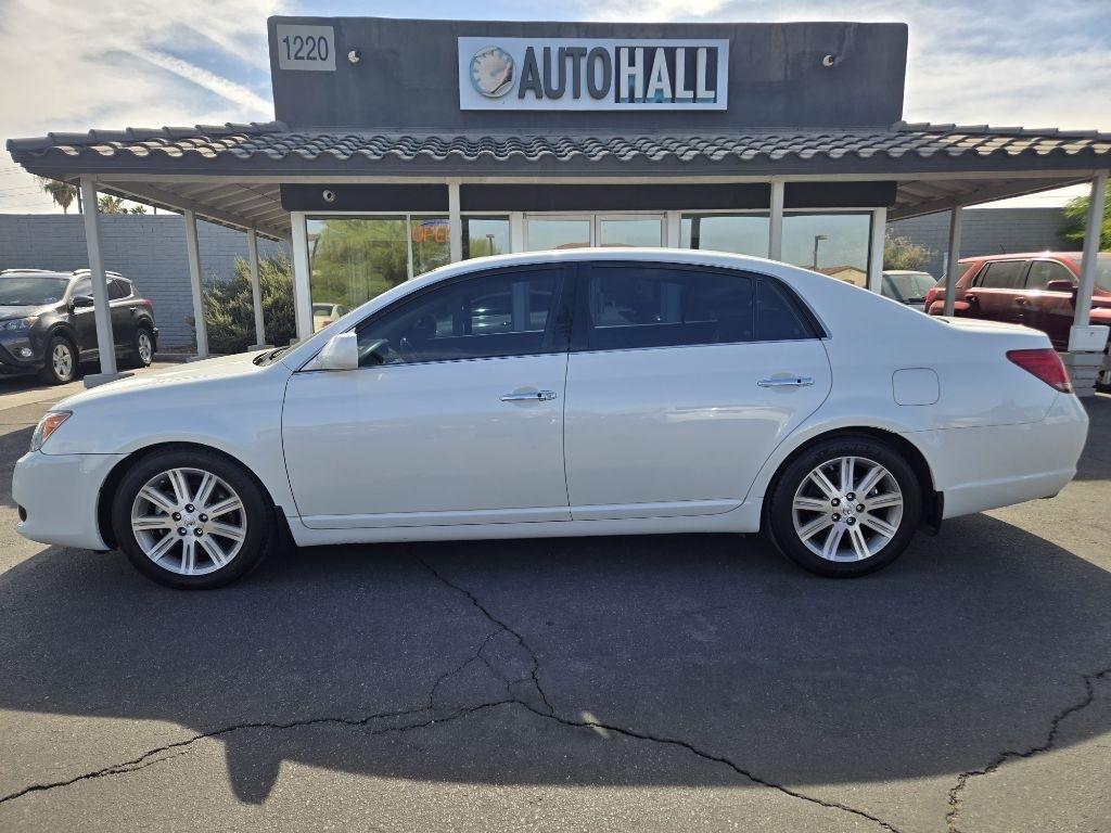 Toyota Avalon  2008