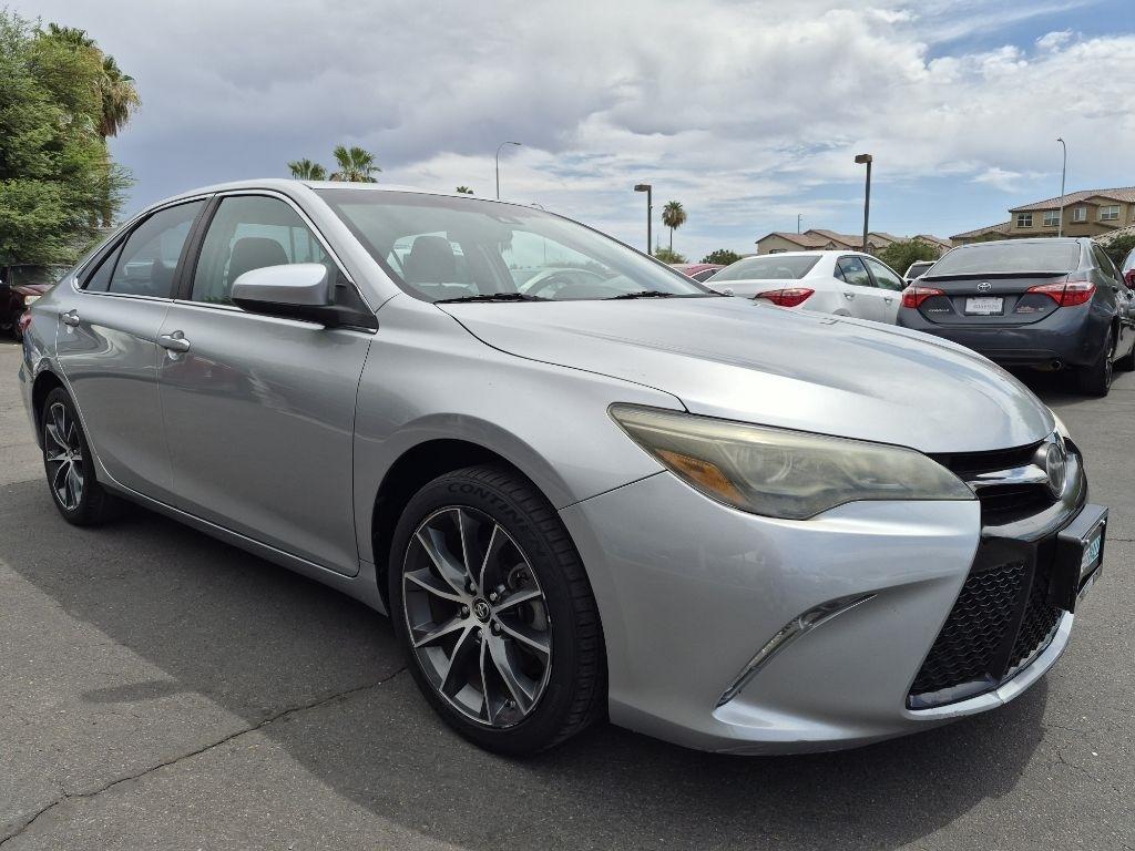 Toyota Camry  2015