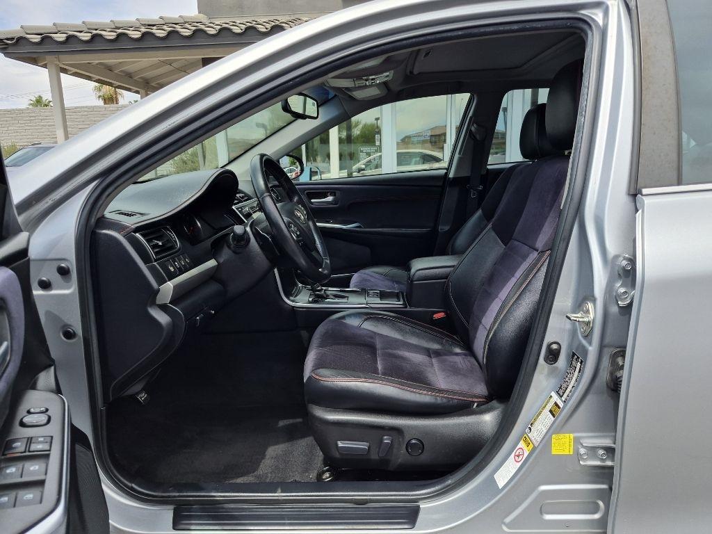 Toyota Camry  2015