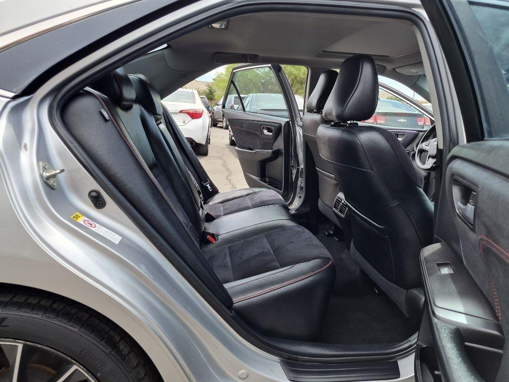 Toyota Camry  2015