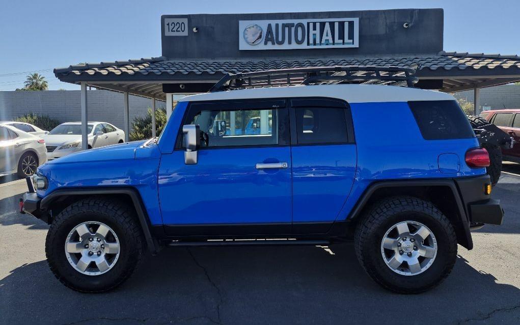 Toyota FJ Cruiser  2007