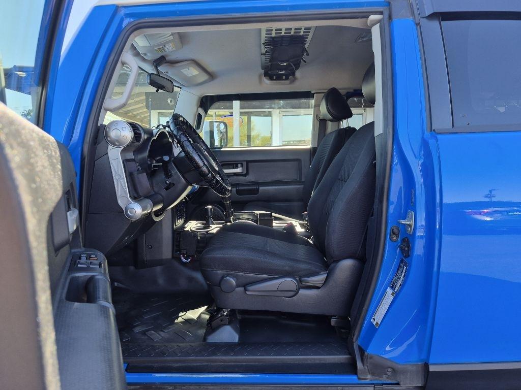 Toyota FJ Cruiser  2007