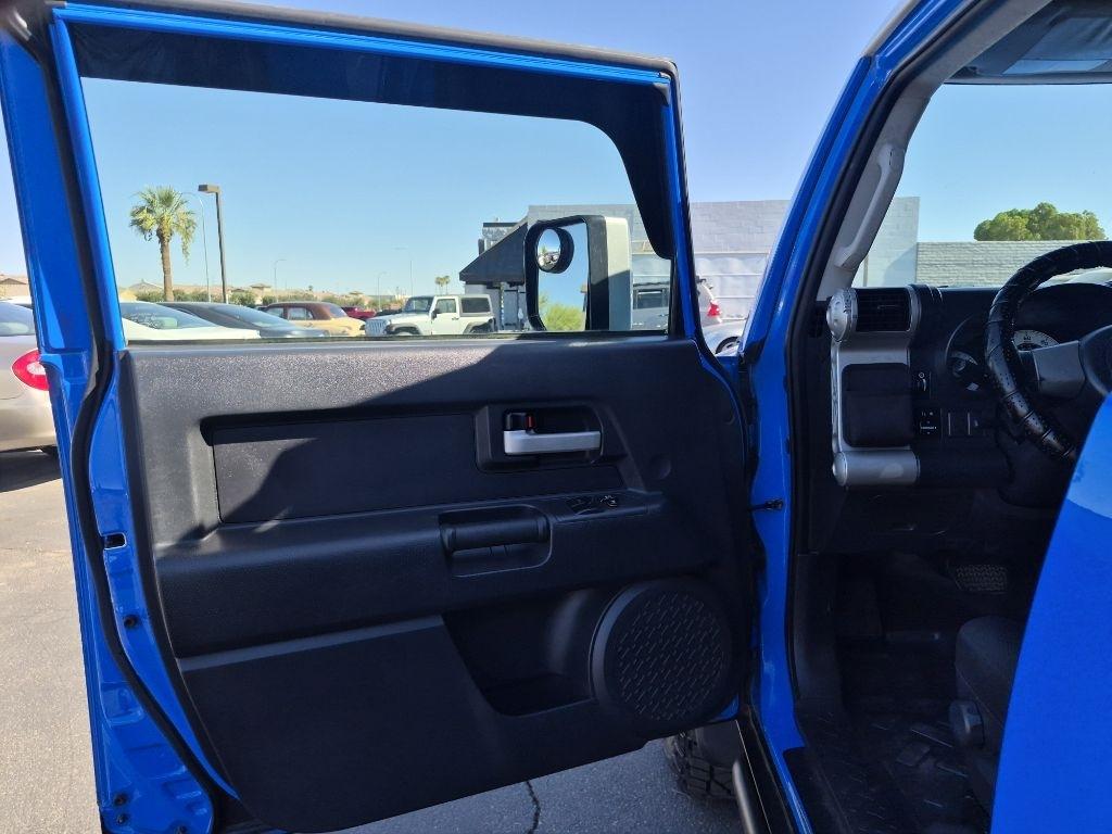 Toyota FJ Cruiser  2007