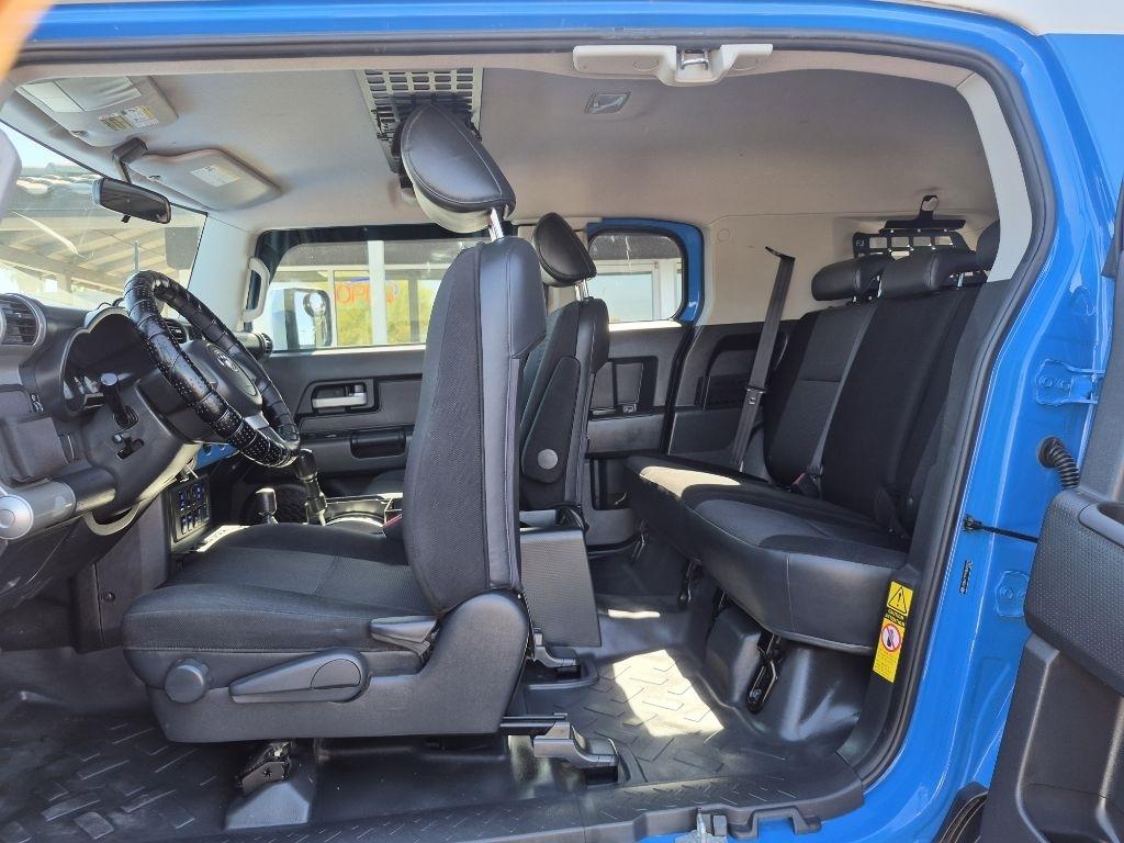 Toyota FJ Cruiser  2007
