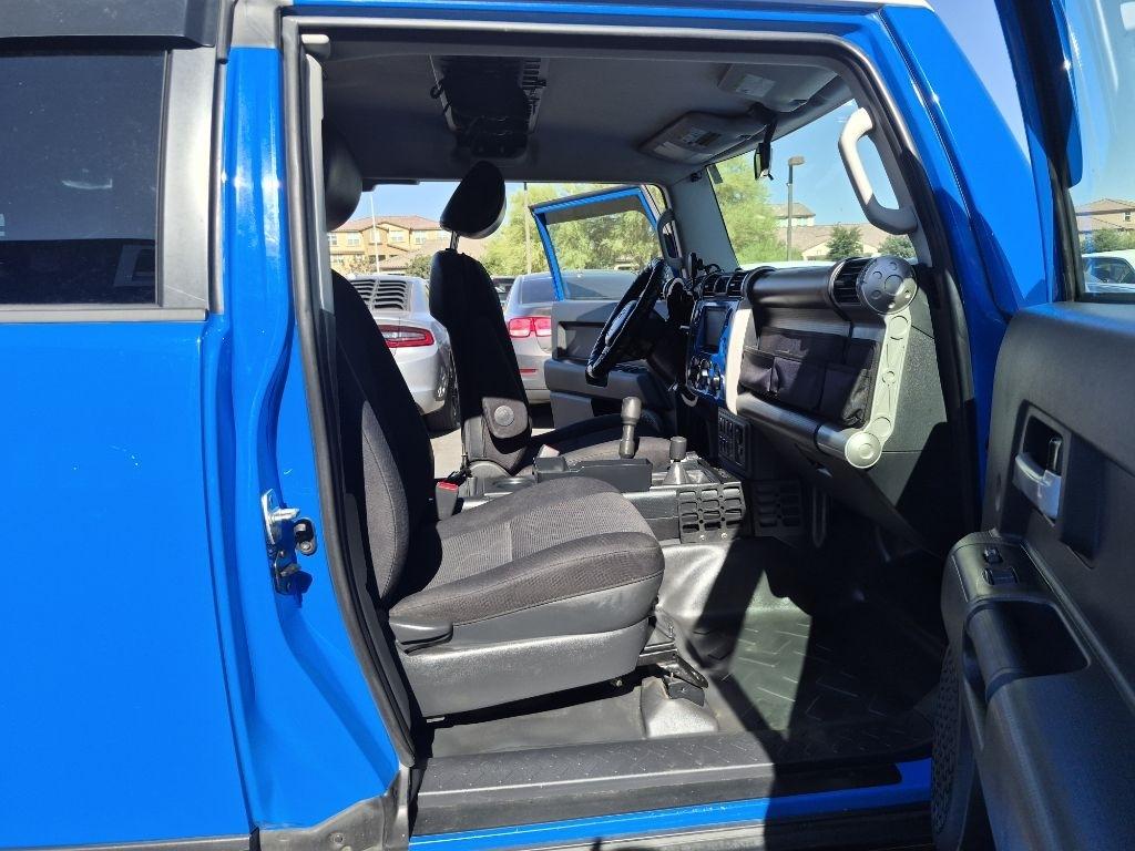 Toyota FJ Cruiser  2007
