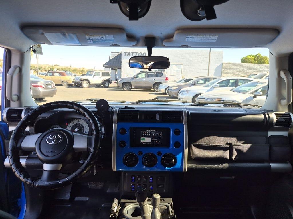 Toyota FJ Cruiser  2007