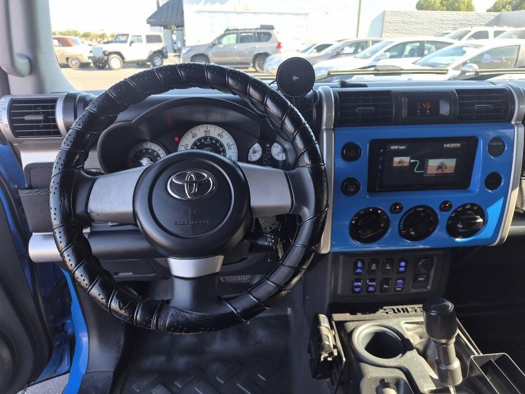 Toyota FJ Cruiser  2007