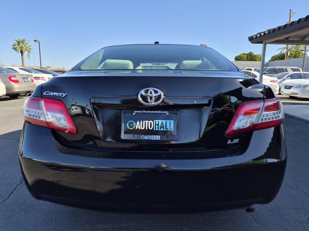 Toyota Camry  2011