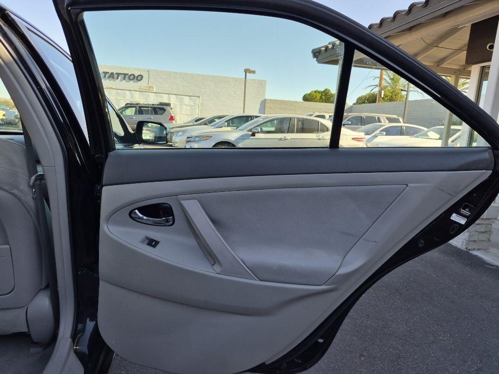 Toyota Camry  2011