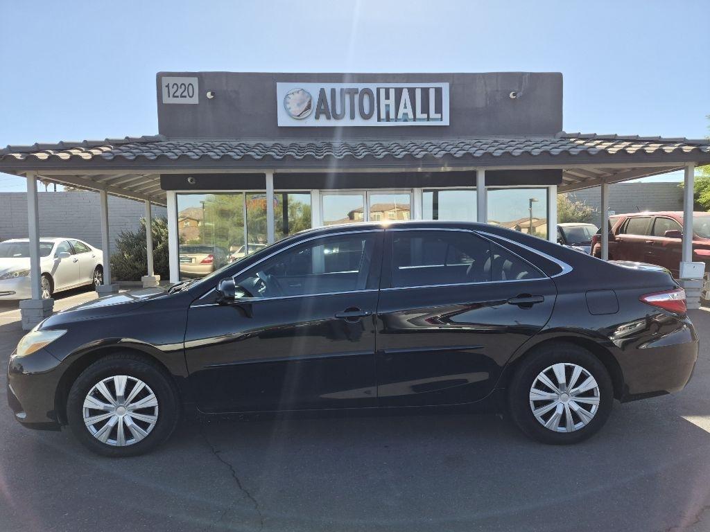 Toyota Camry  2017