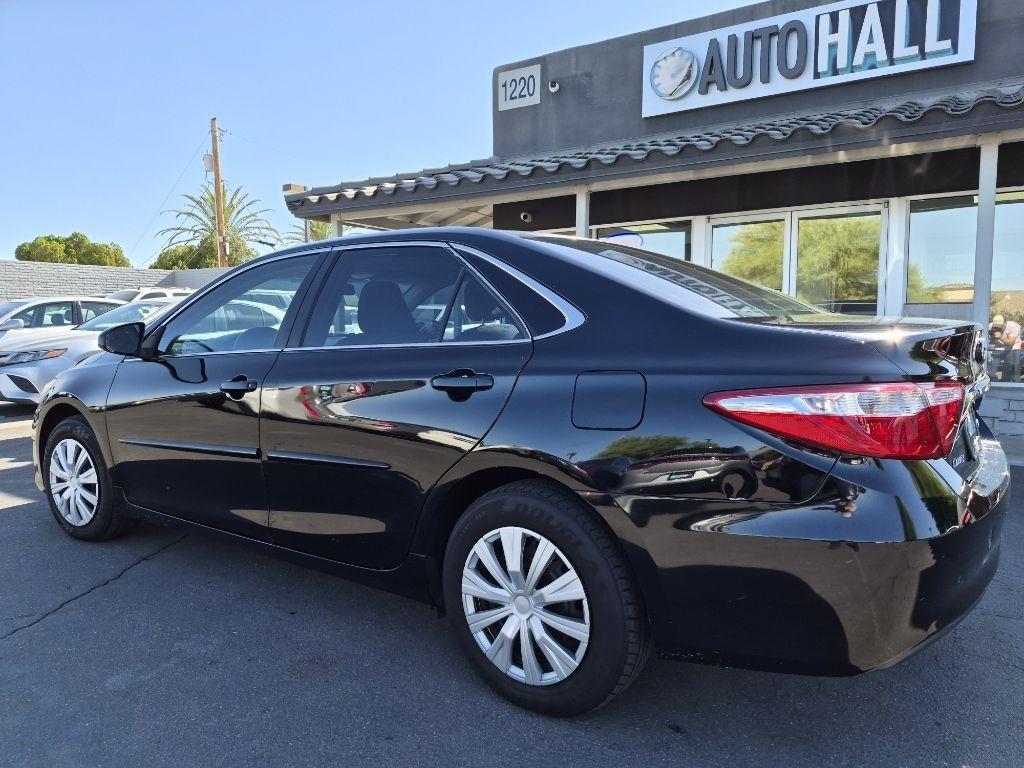 Toyota Camry  2017