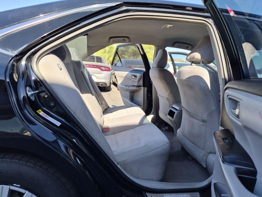 Toyota Camry  2017