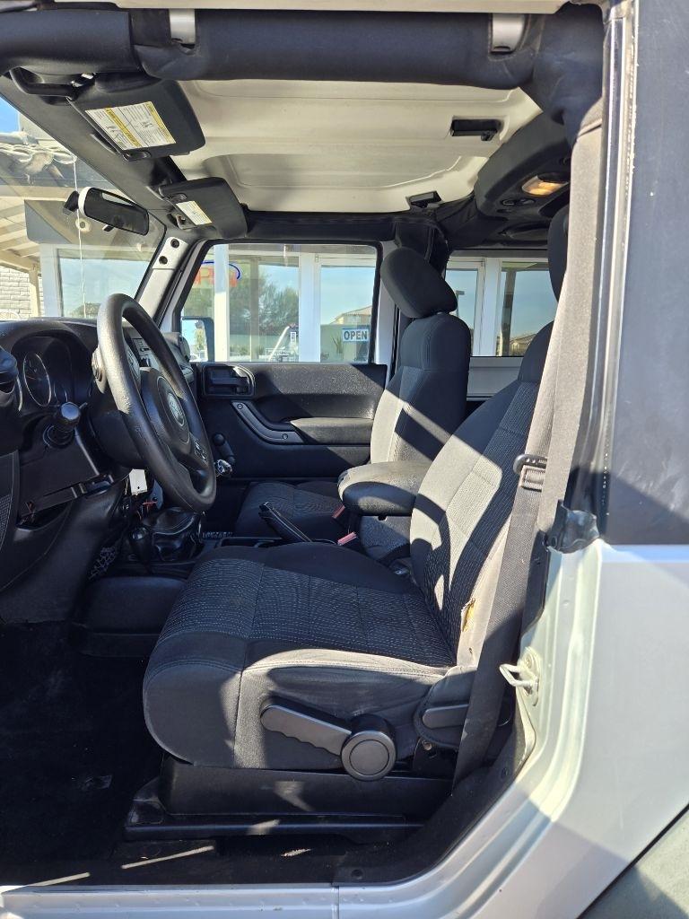 Jeep Wrangler  2012