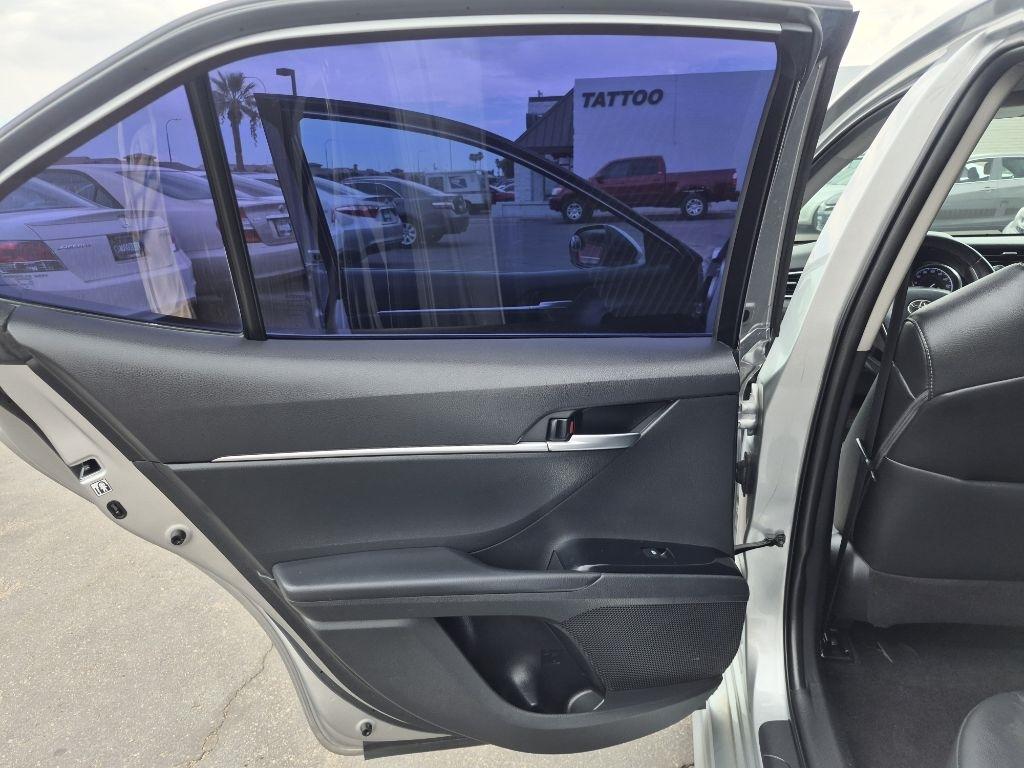 Toyota Camry  2018