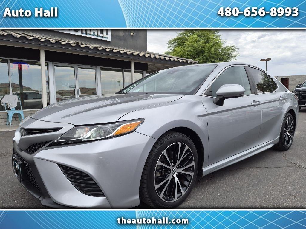 Toyota Camry  2018