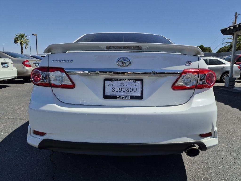Toyota Corolla  2013
