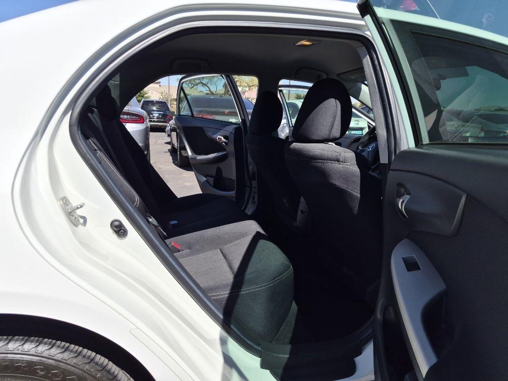 Toyota Corolla  2013