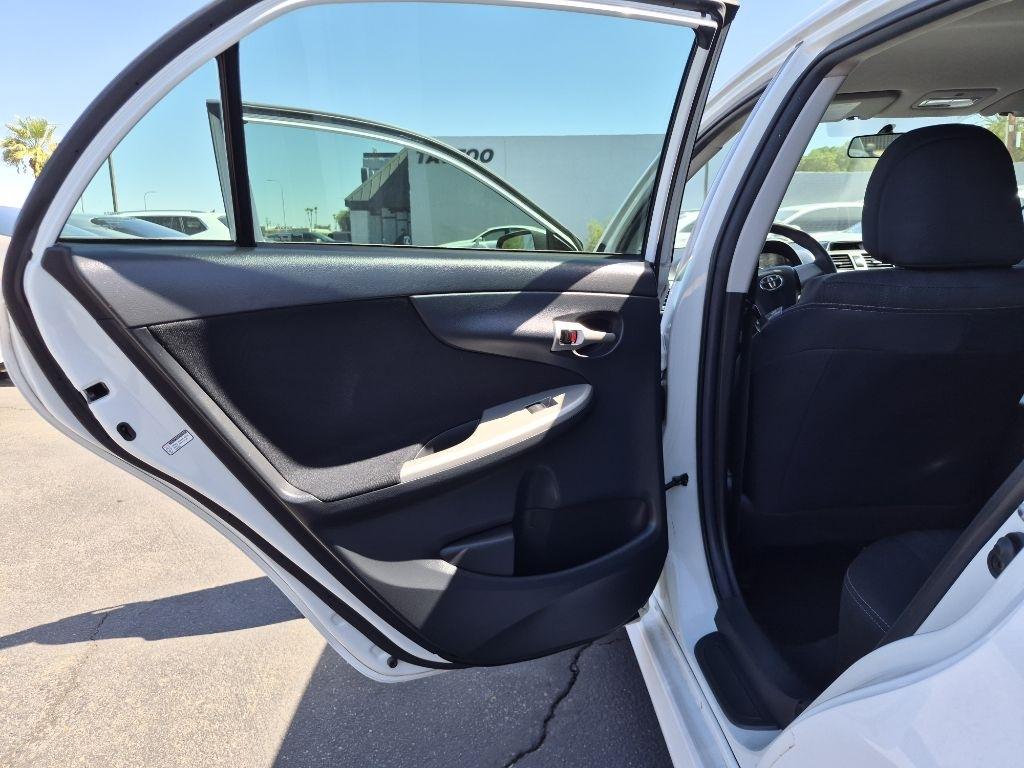 Toyota Corolla  2013