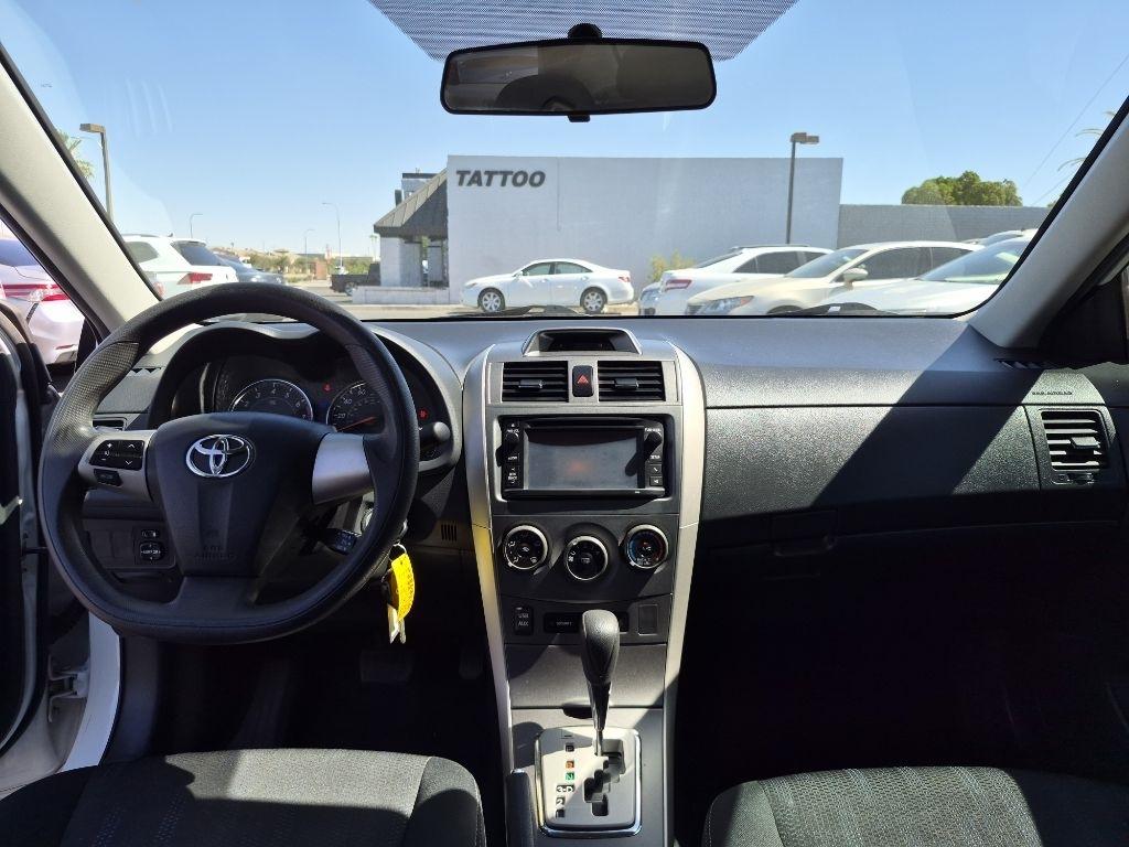 Toyota Corolla  2013