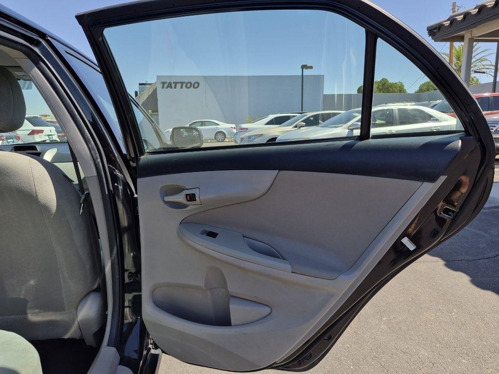 Toyota Corolla  2013