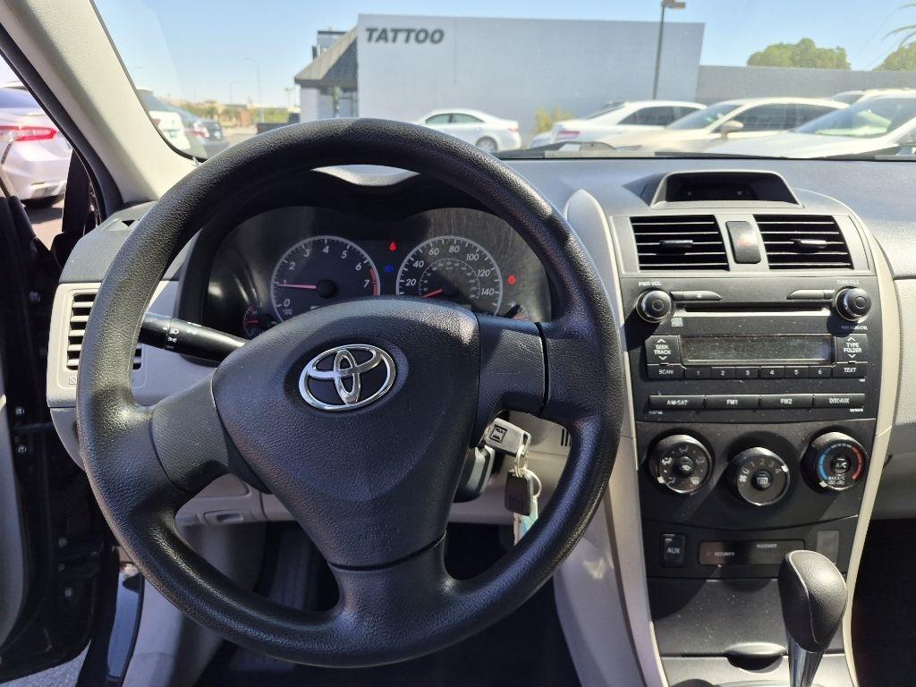 Toyota Corolla  2013