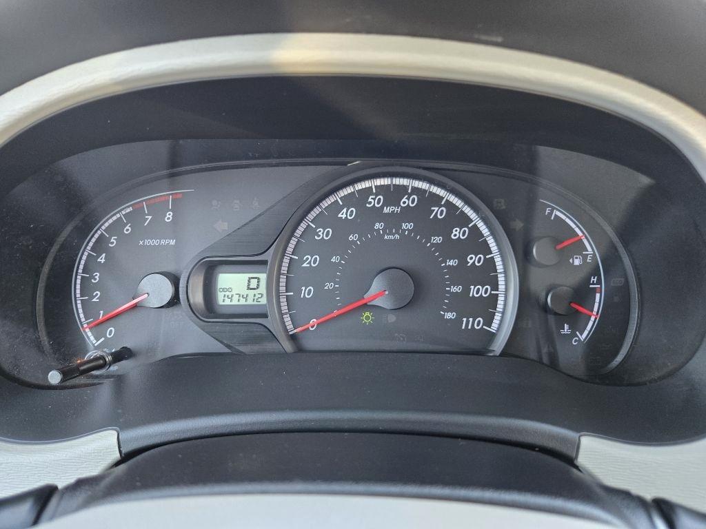 Toyota Sienna  2011