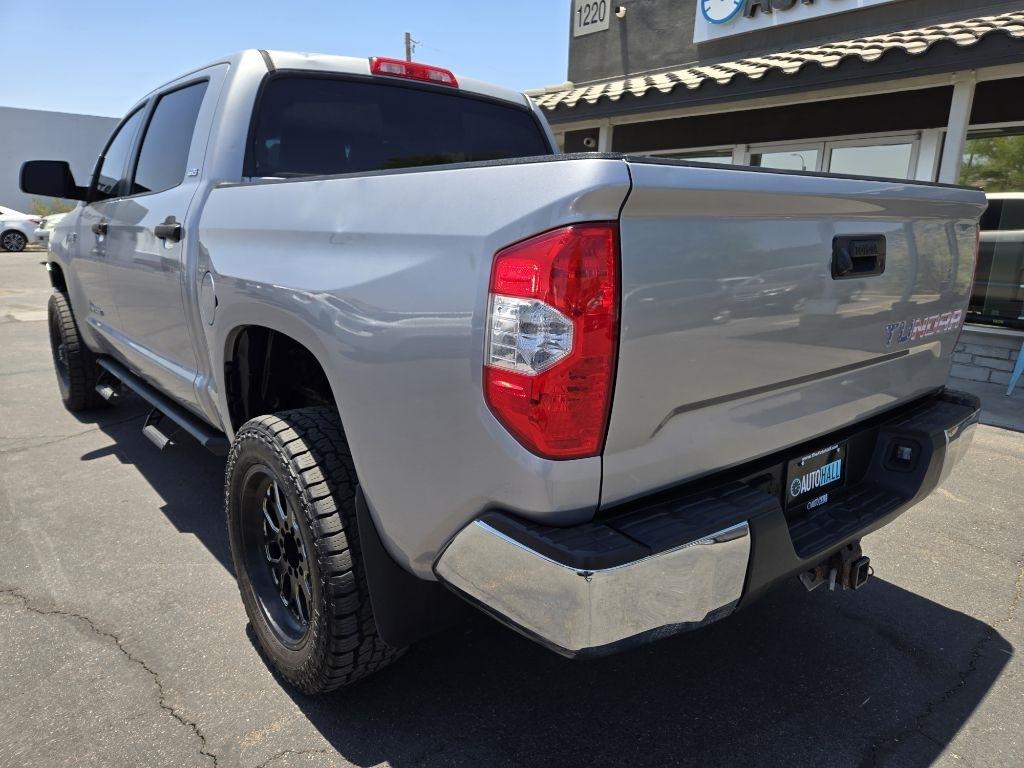 Toyota Tundra  2016