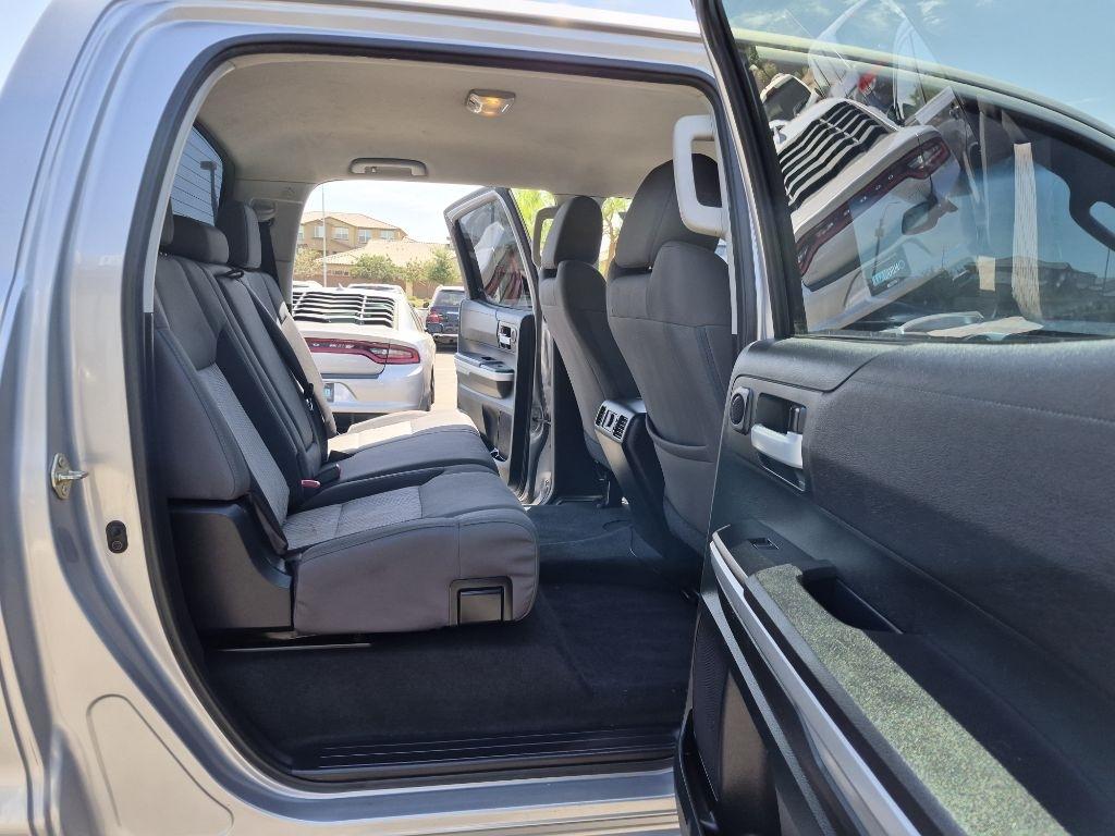 Toyota Tundra  2016
