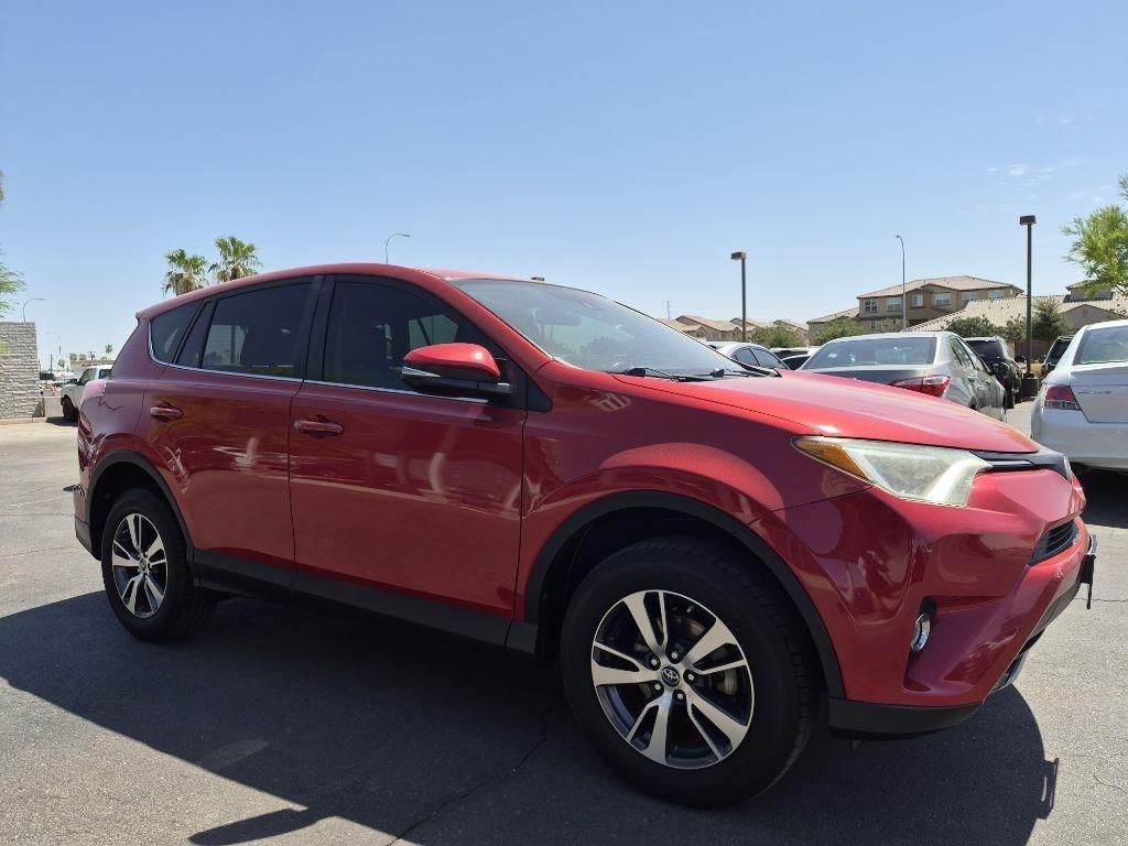 Toyota RAV4  2017