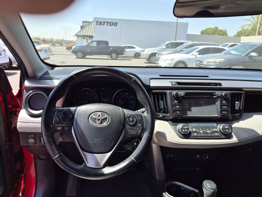 Toyota RAV4  2017