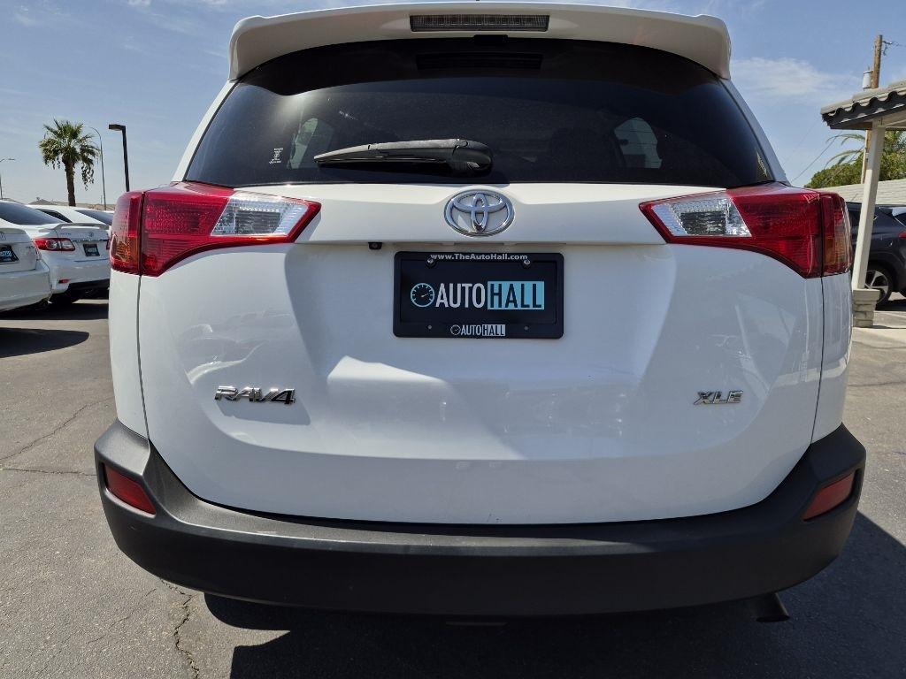 Toyota RAV4  2014