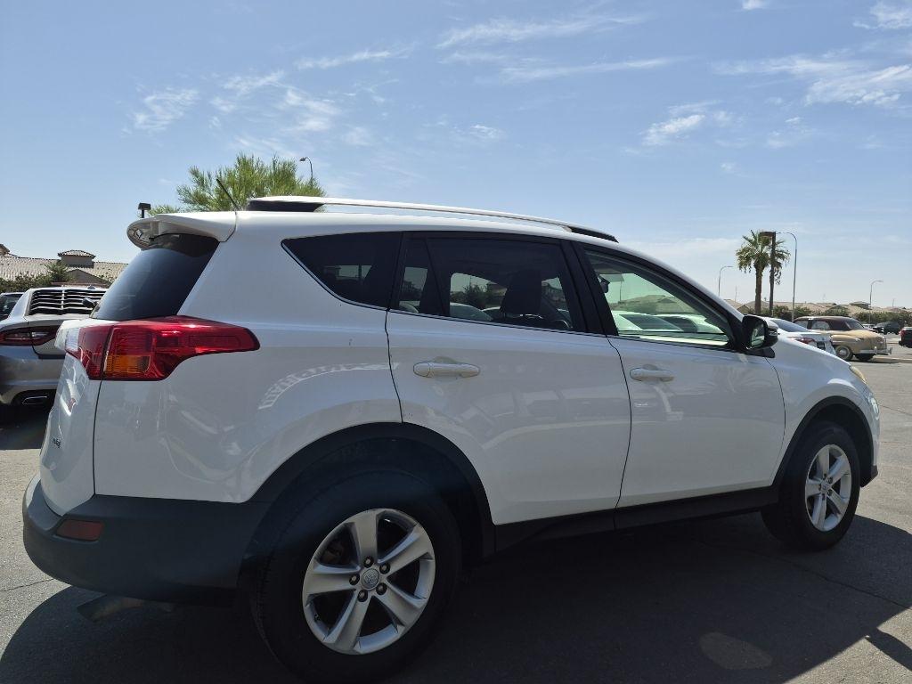 Toyota RAV4  2014