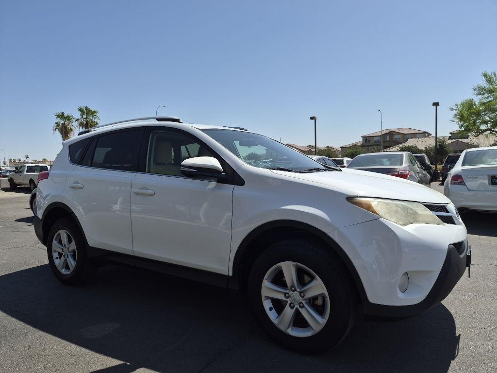Toyota RAV4  2014