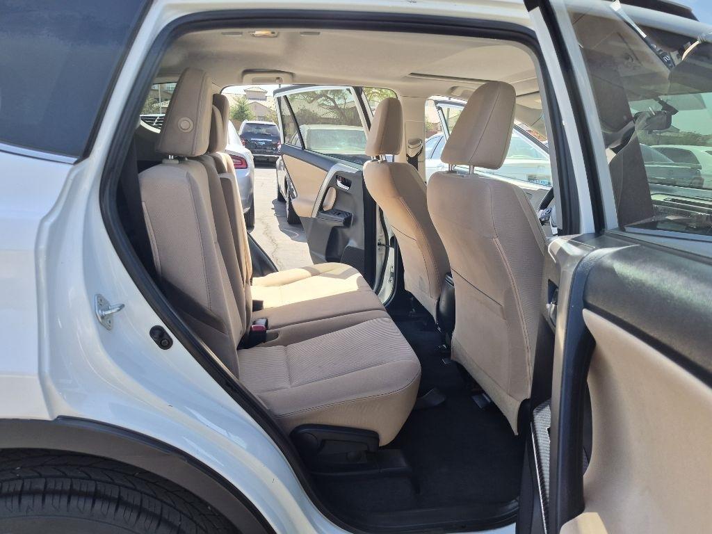 Toyota RAV4  2014