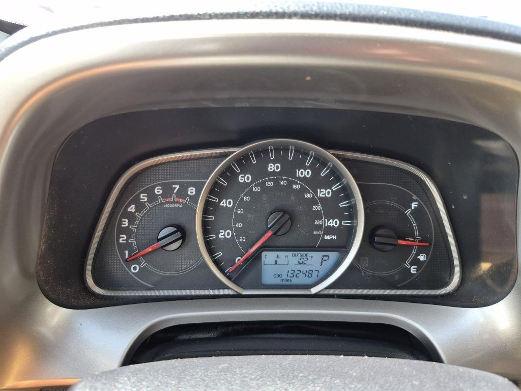 Toyota RAV4  2014