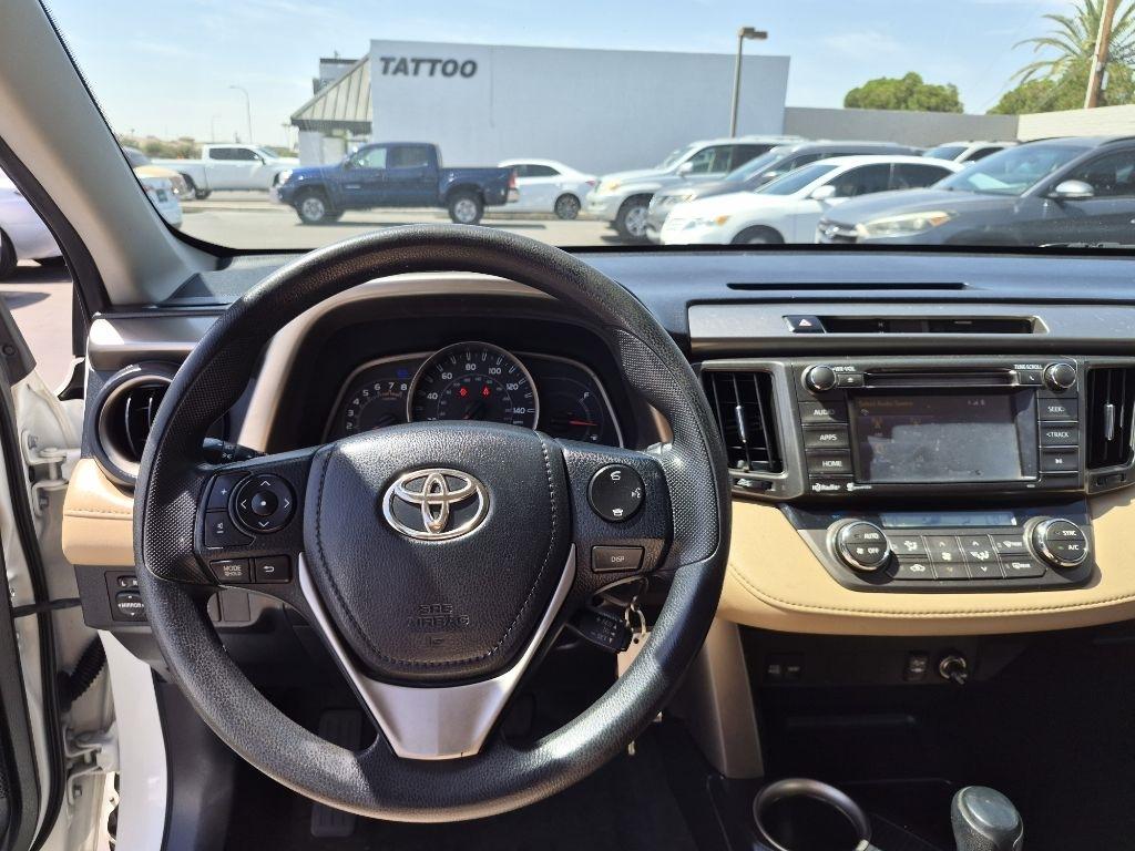 Toyota RAV4  2014