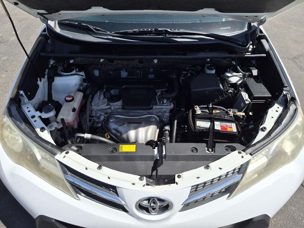 Toyota RAV4  2014