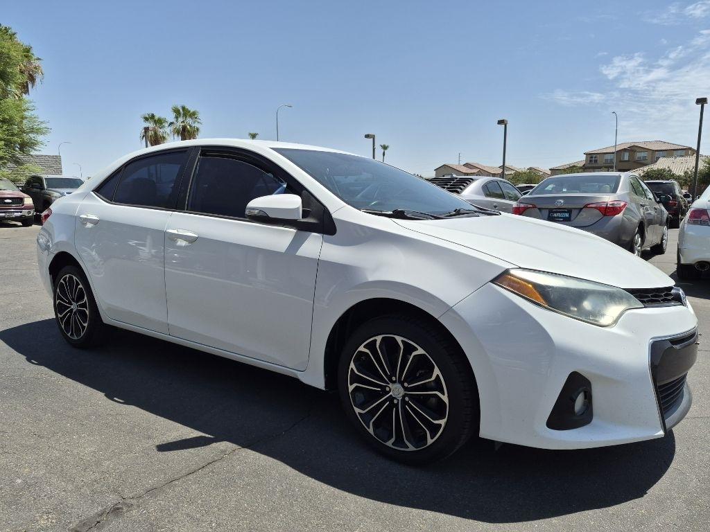 Toyota Corolla  2016