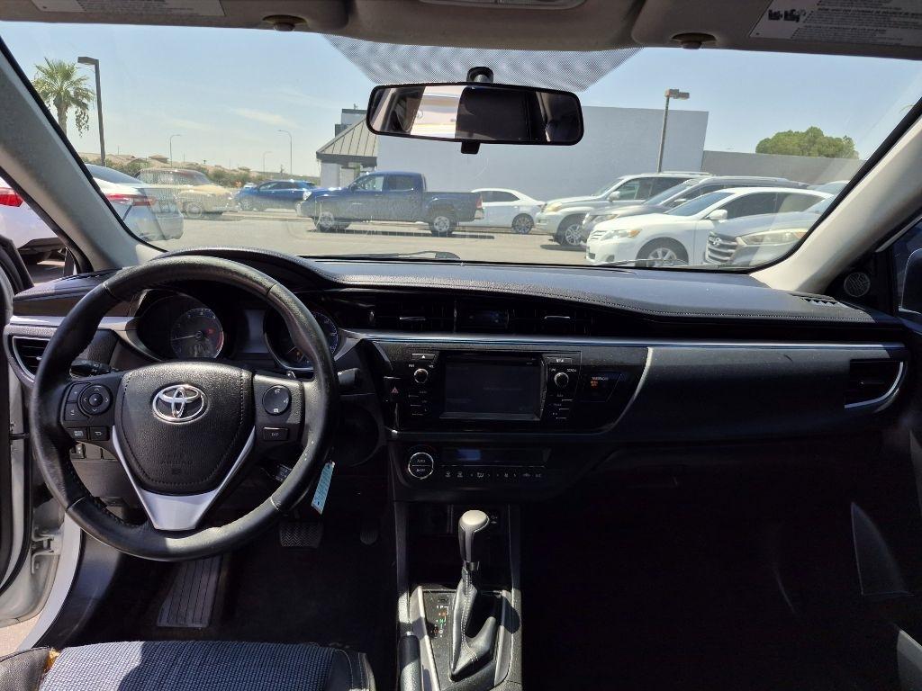 Toyota Corolla  2016