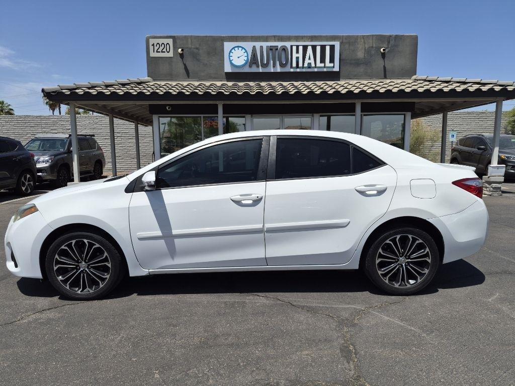 Toyota Corolla  2015